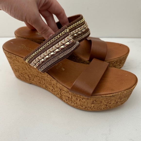 Toscanello Gold Beaded Cognac Wedge Sandals - Picture 1 of 4